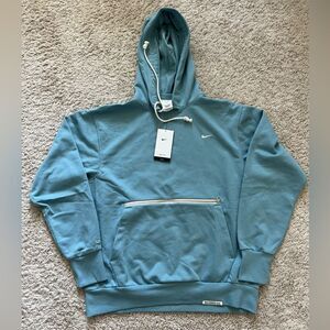 Nike Standard Issue Basketball Pullover Hoodie  Mineral Blue